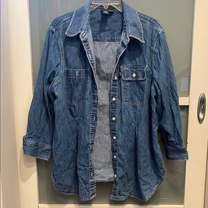 Lauren Jean Co Ralph Lauren Blue Denim 100% Cotton Button Down Shirt, EUC